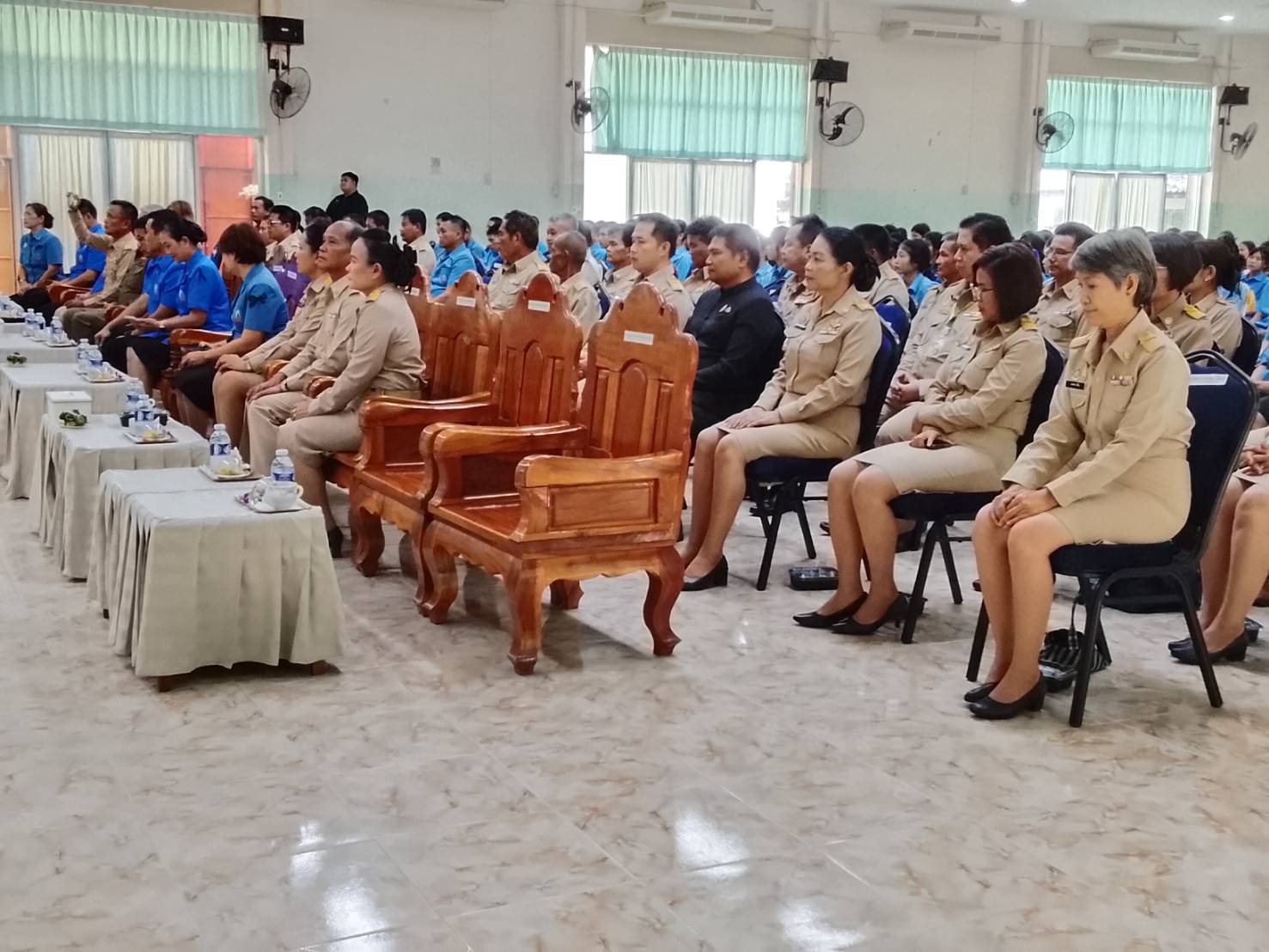 title - ส.ป.ก.ยโสธร ร่วมพิธีรับมอบข้าวสารในโครงการปลูกข้าวเฉลิมพระเกียรติพระบาทสมเด็จพระเจ้าอยู่หัว เนื่องในโอกาสมหามงคลเฉลิมพระชนมพรรษา 74 พรรษา 28 กรกฎาคม 2569